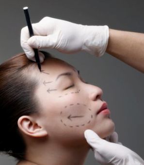  DENTAL & IMPLANT CLINIC