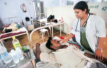  LOK NAYAK JAI PRAKASH HOSPITAL